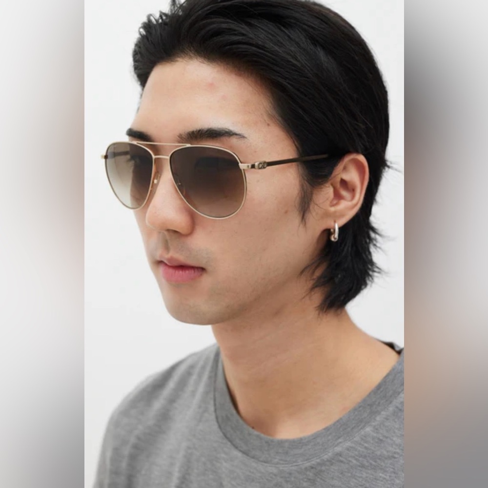SALVATORE FERRAGAMO AVIATOR SUNGLASSES